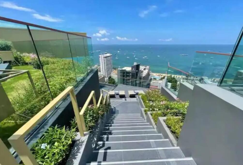 Edge Central Pattaya Seaview Residence Eksteriør billede