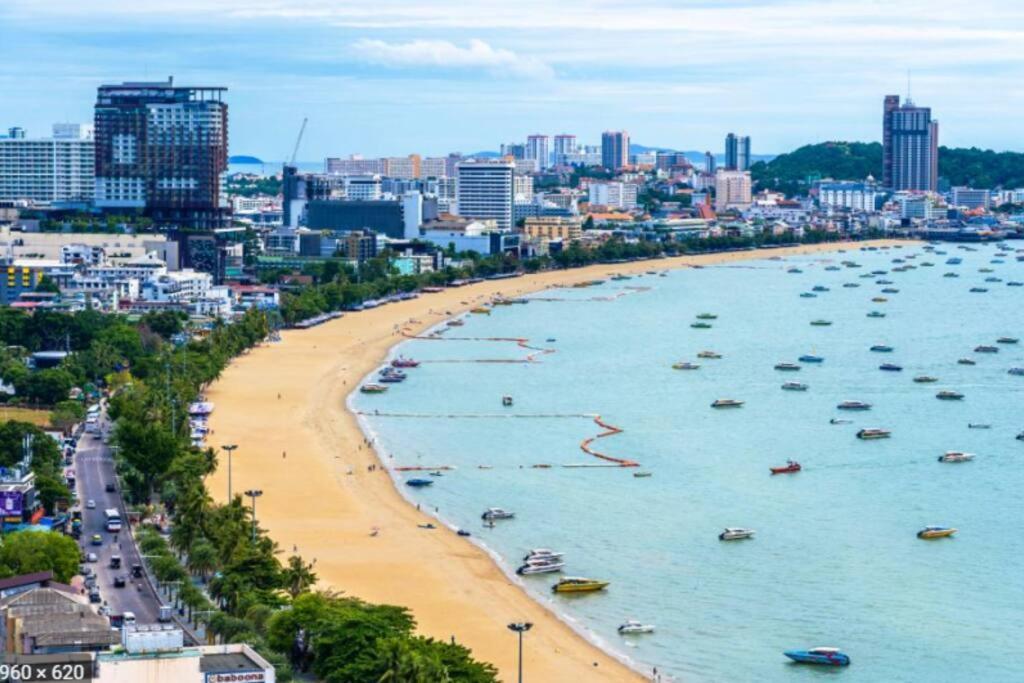 Edge Central Pattaya Seaview Residence Eksteriør billede